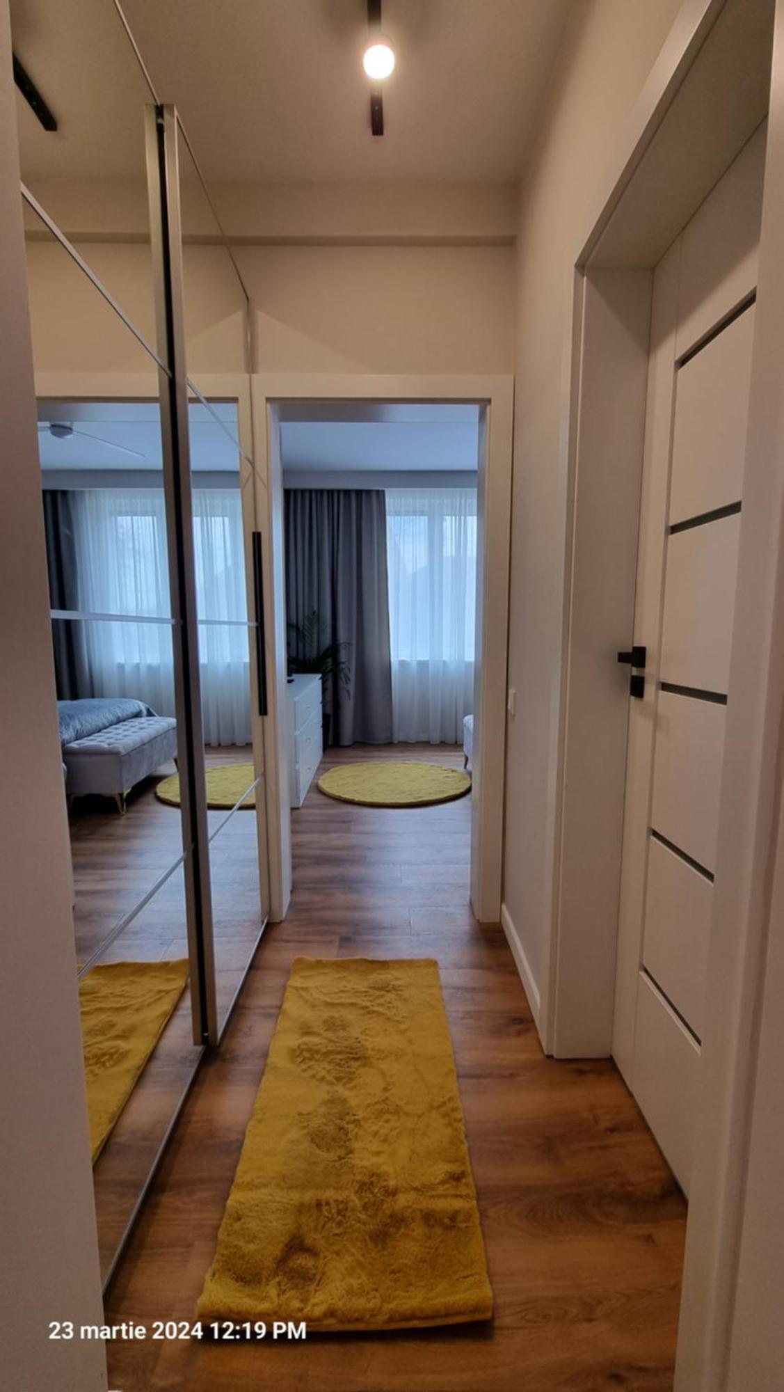 Nico'S Stylish Apartment Satu Mare Zewnętrze zdjęcie